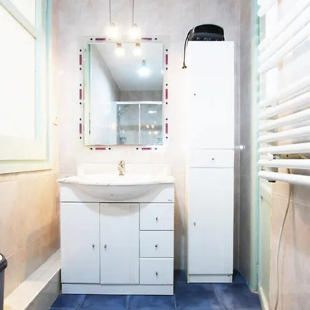 Apartamento Centro Bcn Bien Comunicado Apartmán