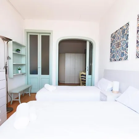 Apartamento Centro Bcn Bien Comunicado *